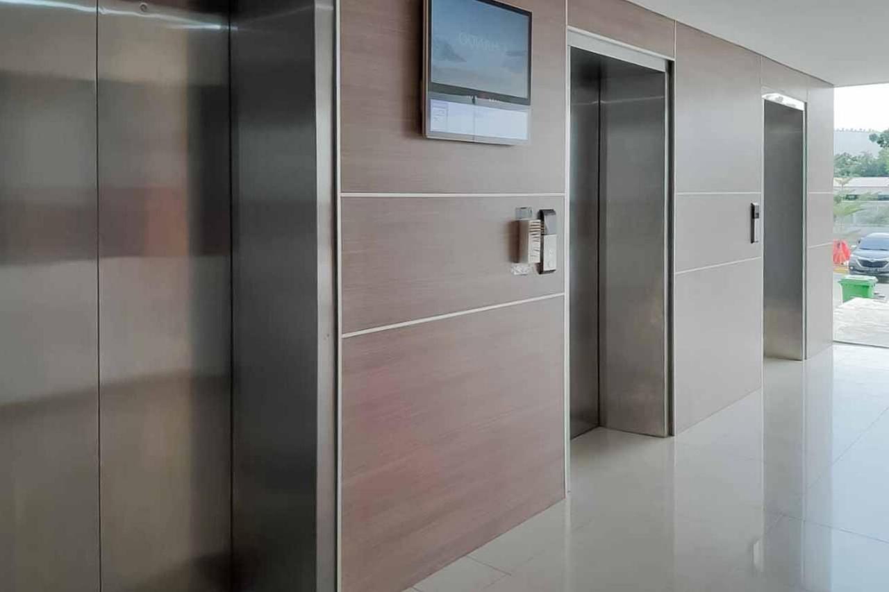 Apartment Riverview Residence Jababeka Redpartner Cikarang Dış mekan fotoğraf